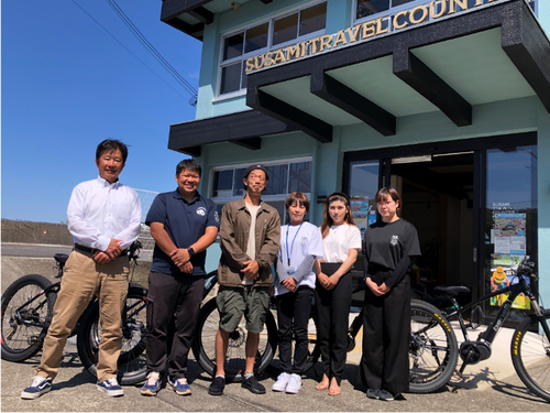 紀南エリアサイクルツーリズム協議会のみなさん🚲（すさみ町観光案内所「FRONT110」）