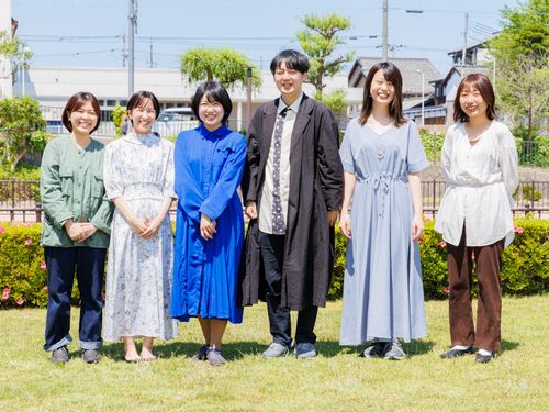 ケアくらメンバーのみなさん（中央 代表/医師　守本 陽一）