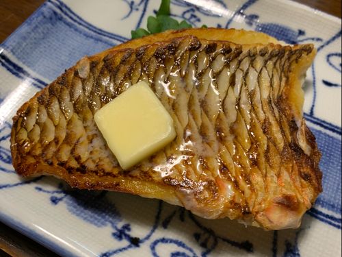 お刺身だけじゃなく焼き魚も