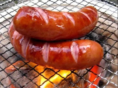 豚肉100％のジャンボフランクフルト