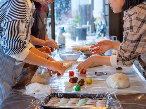 春のお彼岸の頃には「やしょうま」を作りました。