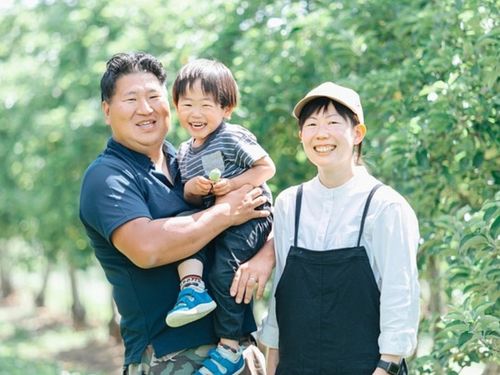 Cider barn ＆moreの殿倉健一さん、由起子さん