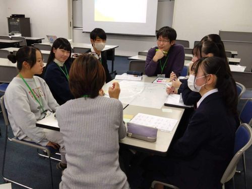 他校との連携で、探究を学ぶ高校生の交流を実現！