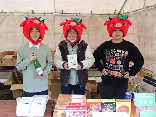 平取町すずらん観賞会物販の手伝い
