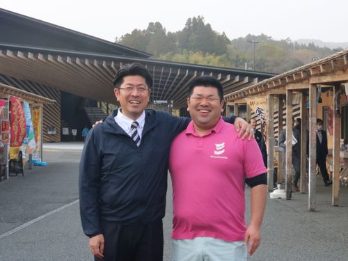 優しい上司と親しみやすい先輩が活動をサポートします！