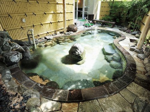 つるつる&ほかほか通いたくなる「生涯青春の湯 つるつる温泉」見学