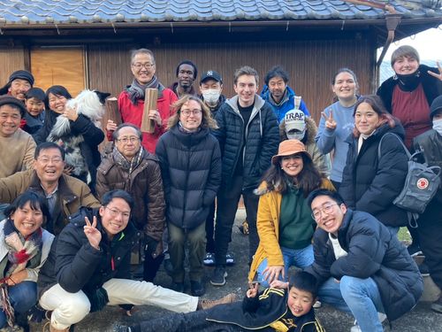 2022年12月外国人英語教師と地元の交流イベント（餅つき）