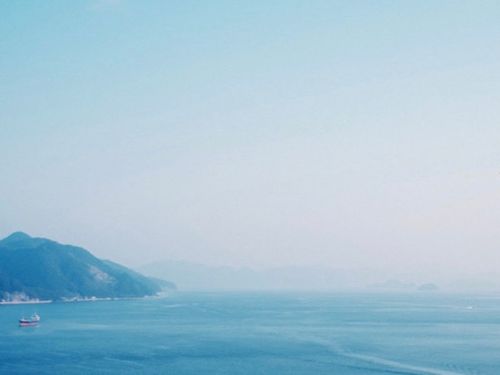 穏やかな瀬戸内の風景