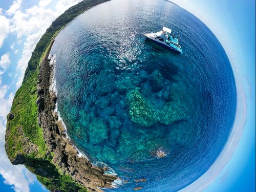 とくのしまブルーの海