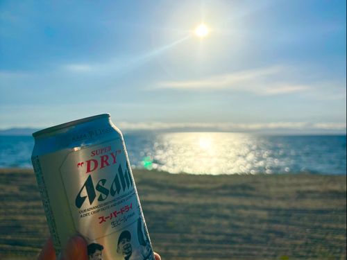 仕事終わって近くの海で癒されるのが移住者たちで流行ってます。