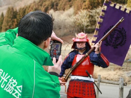 「五葉山火縄銃鉄砲隊」のPR風景
