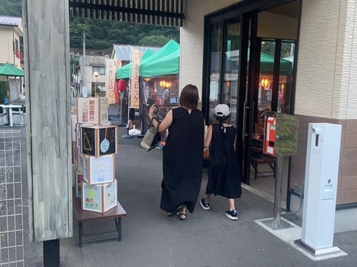 川前駅（無人駅）入口