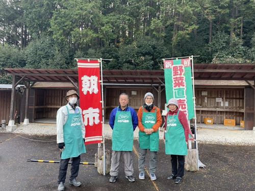 四村川活性化委員会のメンバー