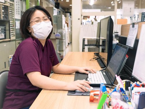 あけぼの園で笑顔の介護。スタッフ仲良く活躍中！未経験者も大歓迎の職場です。