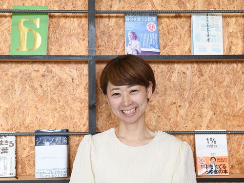 テラス石森でコミュニティマネジャーとして働く積田さん