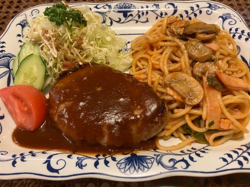 一番人気のハンバーグ・スパゲッティプレート