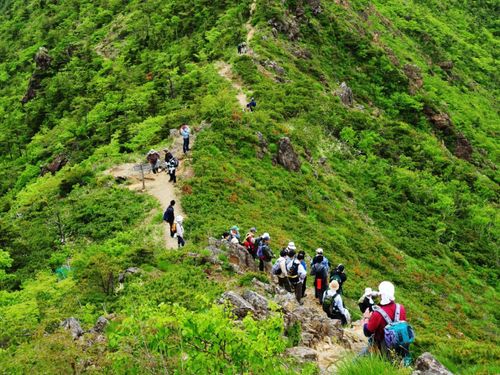 休日はまちのシンボル「アポイ岳」登山！頂上からの景色は登った方の特権です🏔