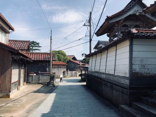 上陸した「橋立」集落は、国の重要伝統的建造物群保存地区に指定されている