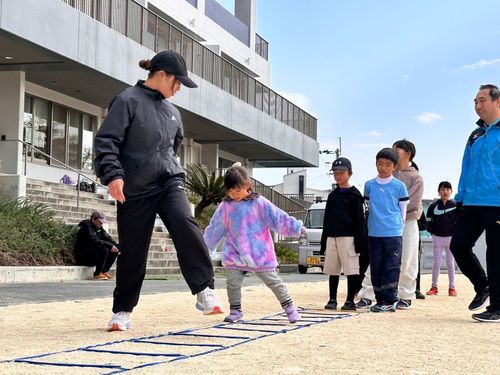 週末に行われる子どもかけっこ教室