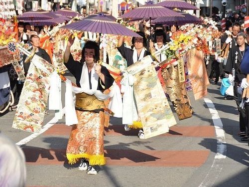 島田市では活気にあふれたイベントがたくさん開催されます（島田大祭の様子）