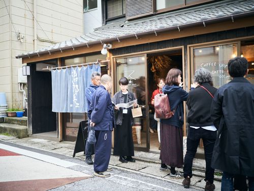 街歩きを歩いていても、話しかけてくれる住民の方がいます。