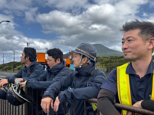 島でかけがえのない職人に、ゆっくり育っていきます。