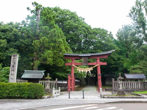 青海神社
