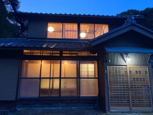 旅と移住の真ん中、お試し暮らしの宿　紲ya-ﾂﾅｷﾞﾔ-