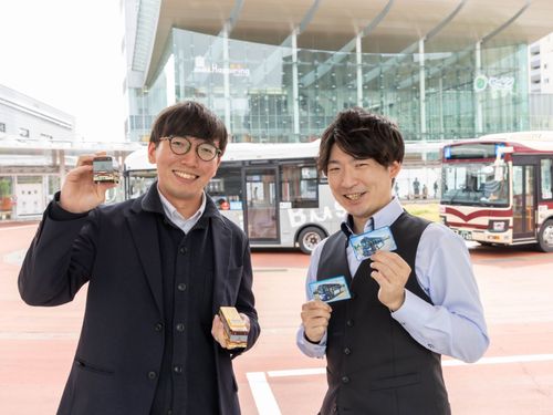 担当の清水さん（左）と伊與さん（右）。移動手段を共にデザインしていきましょう！