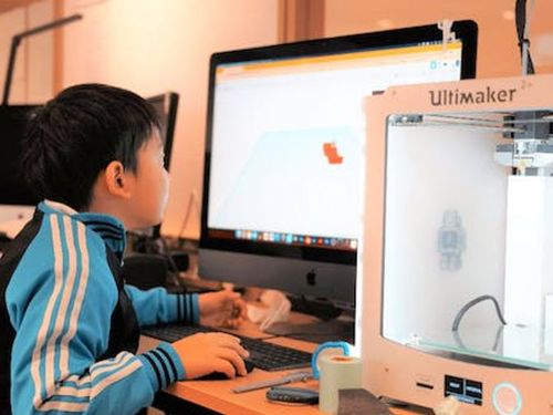 「誰もがテクノロジーを創造的に楽しむ国にする」を目指して！