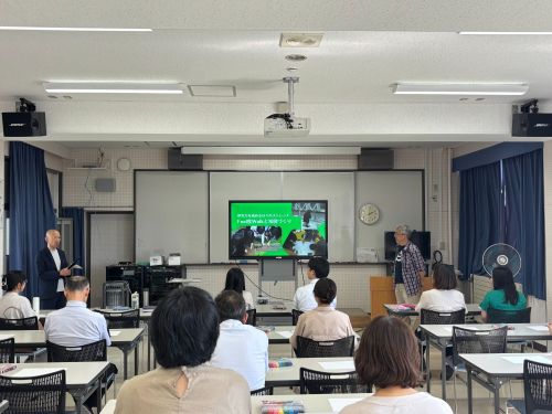 地域の方と教員研修を開催