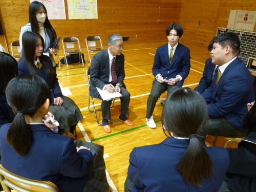 町長とのトークセッションの様子