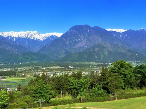 池田町から見える北アルプスの景観