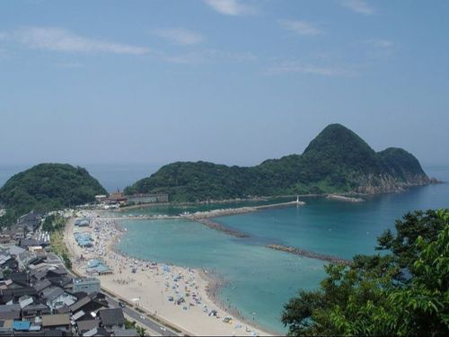 夏の青い海は絶景