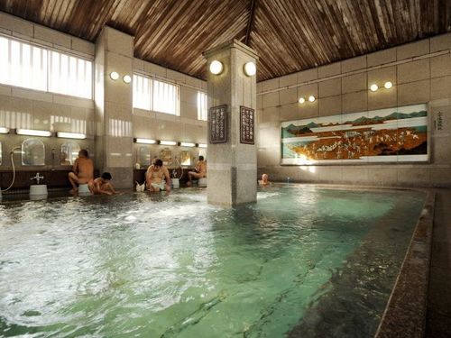 住民の憩いの場　総湯「菊の湯」