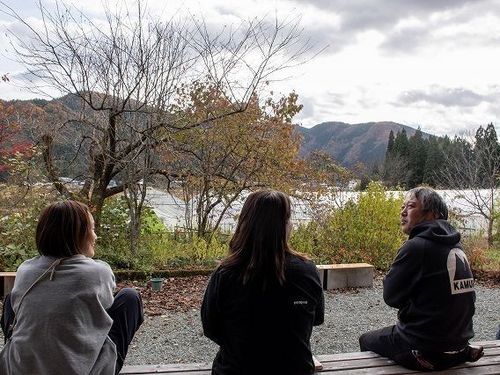農家民宿のテラスでのくつろぎタイムは、リフレッシュ効果抜群です
