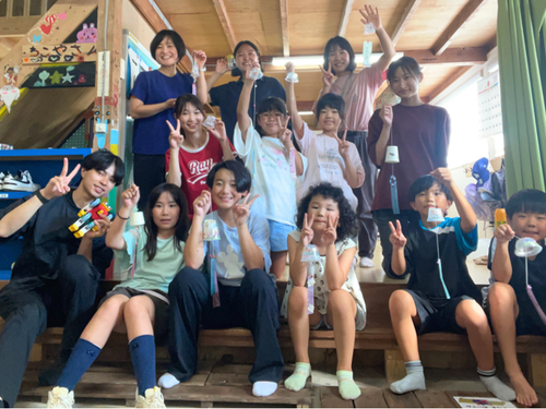 大学生受け入れには島の子供たちと関わるプログラムを一緒に企画