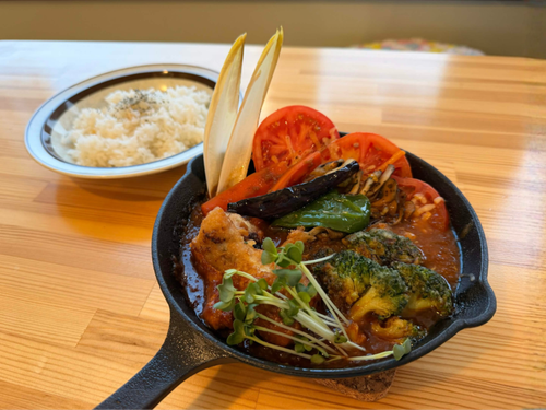 神トマトスープカレー