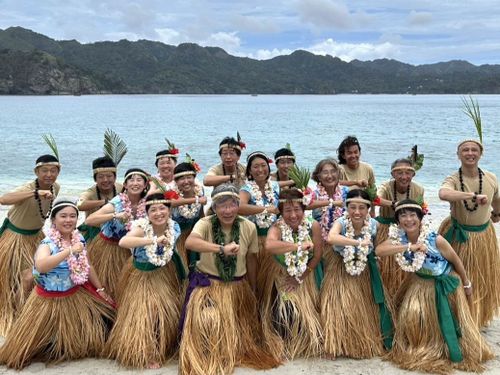 島民と共に「南洋踊り」を守る活動を続ける村長