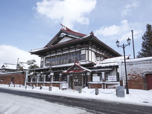太宰治記念館「斜陽館」