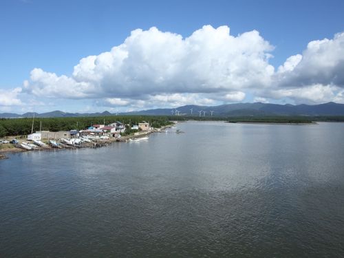 十三湖