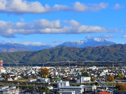 地元の家庭におじゃまして、地元の人のはなしをいろいろ聞いてみませんか？