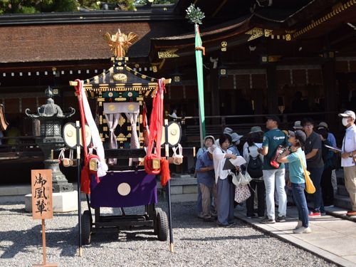 多賀大社のお祭りを解説付きで見学しました