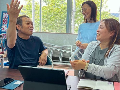 まずは移住相談から！お仕事や物件の事など、移住コーディネーターがサポートします。