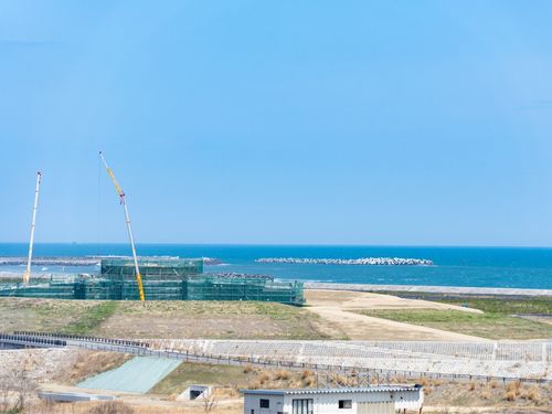建設中の福島県復興祈念公園です。2025年度中の完成を目指し工事が進んでいます