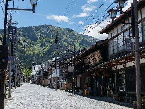 古い町並みがいまに残る南砺市井波