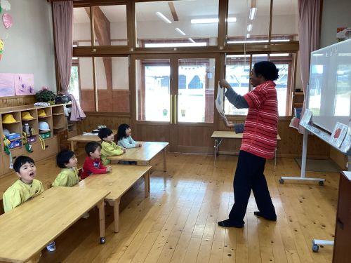 1学年5人前後の小さな保育園で1人1人のペースに寄り添えます。