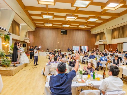 川口さんプロデュース八重瀬町の公民館での結婚式　提供：川口望美さん
