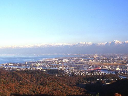 二上山　立山連峰の眺望