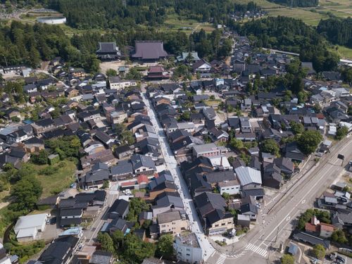 瑞泉寺を起点に広がる古い町並み